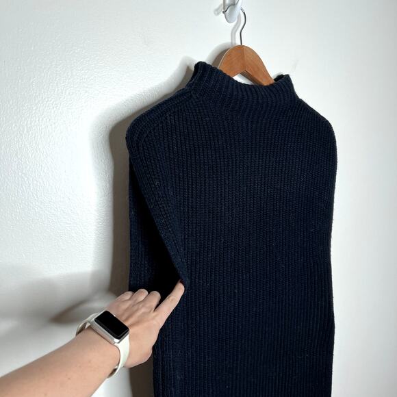 Bishop + Young Dark Blue Sleeveless Tunic Sweater - Picture 2 of 6